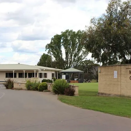 3 Wise Monkeys, Mansfield Villa Exterior photo